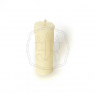 Свеча восковая колонна Белая Время горения около 20 часов. Материал: осветленный пчелиный воск. Длина 10 см, диаметр 4 см.